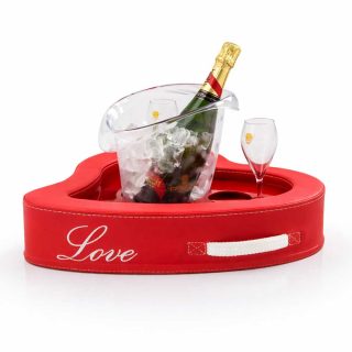 Love-sfondo-bianco-1.jpg